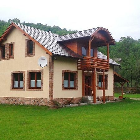 Katalin Kulcsoshaz Hotel Băile Chirui Buitenkant foto