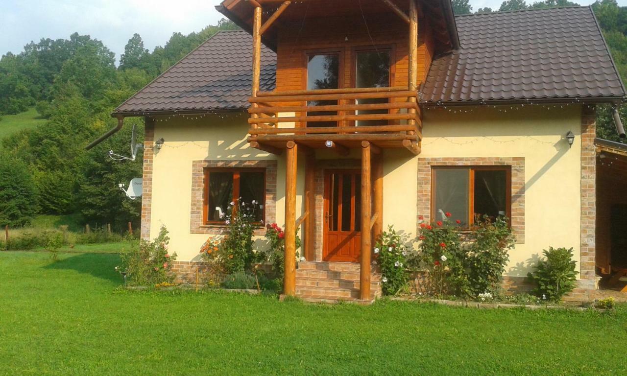 Katalin Kulcsoshaz Hotel Băile Chirui Buitenkant foto